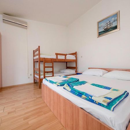 Guesthouse Sime 科兰 外观 照片