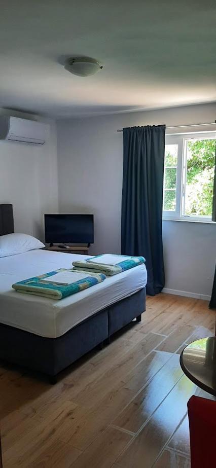 Guesthouse Sime 科兰 外观 照片