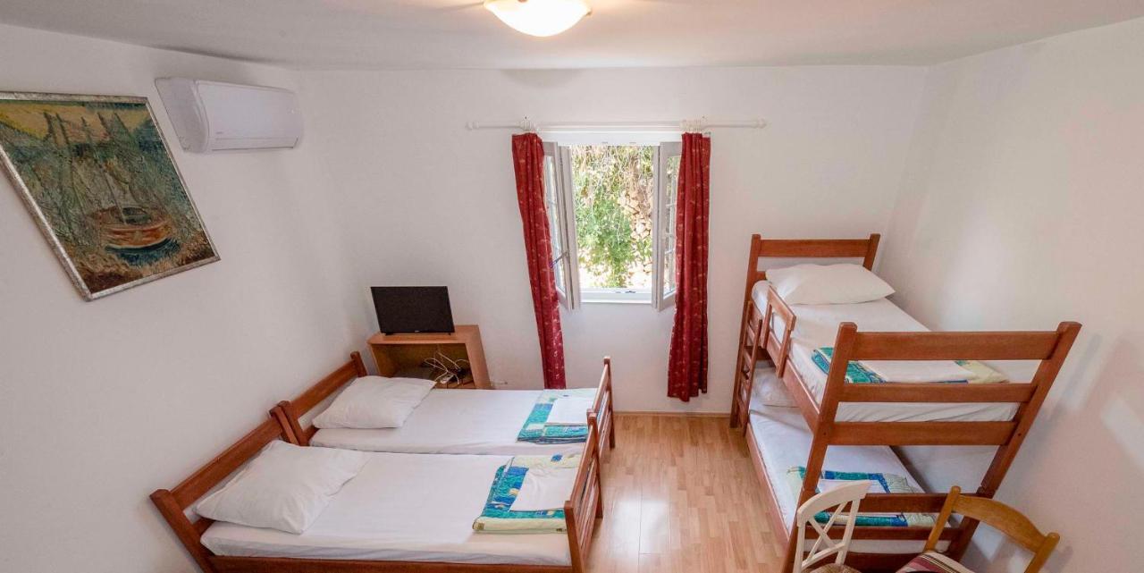 Guesthouse Sime 科兰 外观 照片