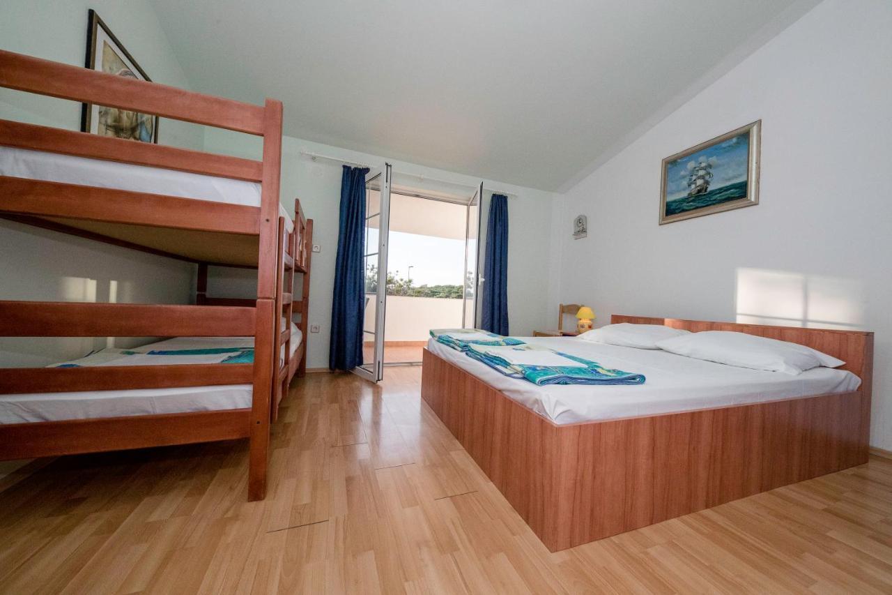 Guesthouse Sime 科兰 外观 照片