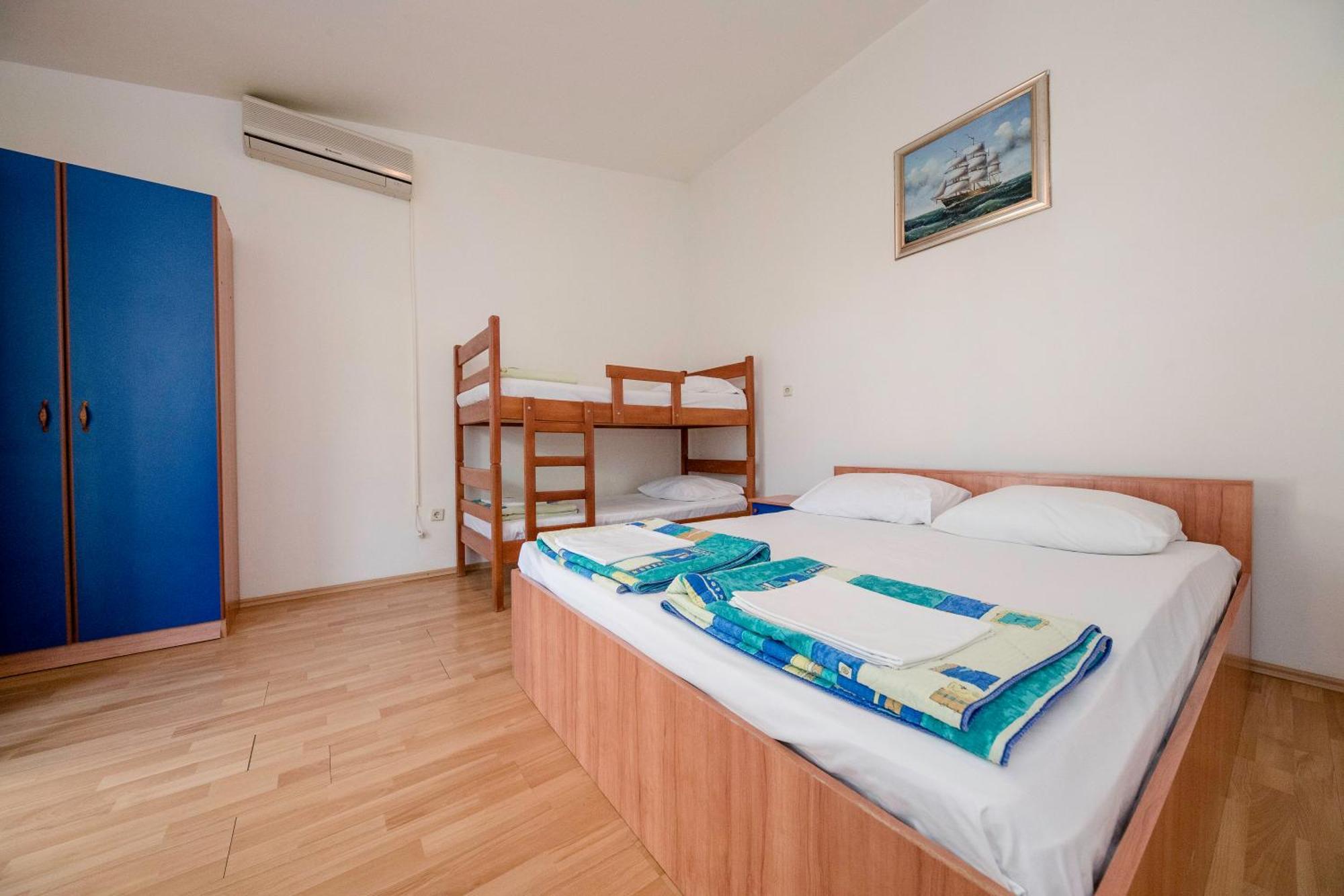 Guesthouse Sime 科兰 外观 照片